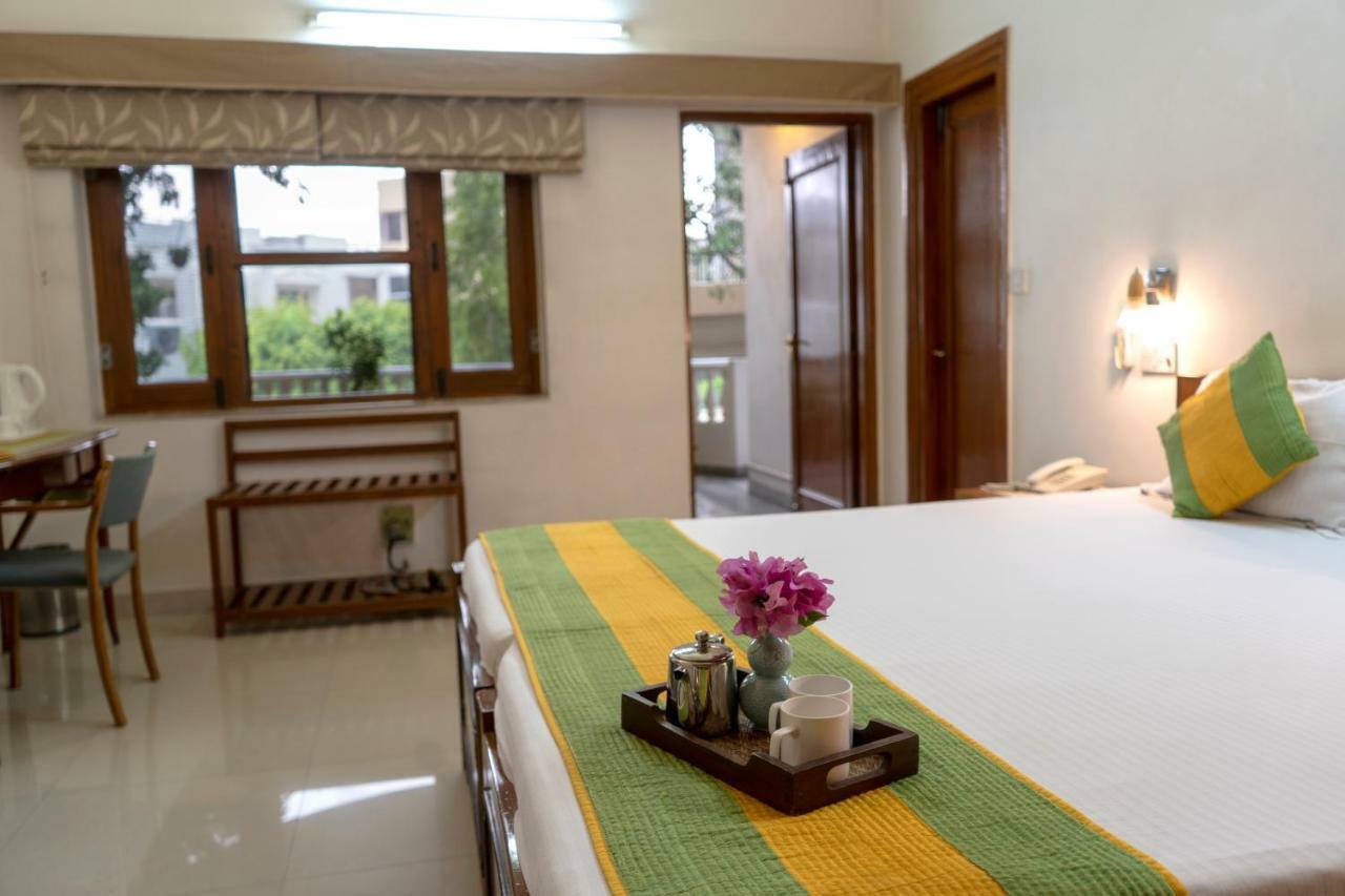 Giri Homestay By Vista Rooms ชัยปุระ ภายนอก รูปภาพ