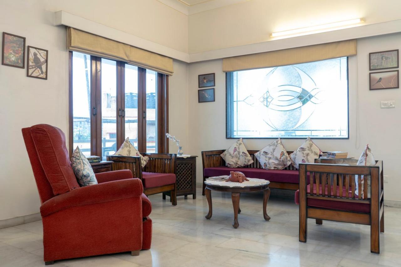 Giri Homestay By Vista Rooms ชัยปุระ ภายนอก รูปภาพ