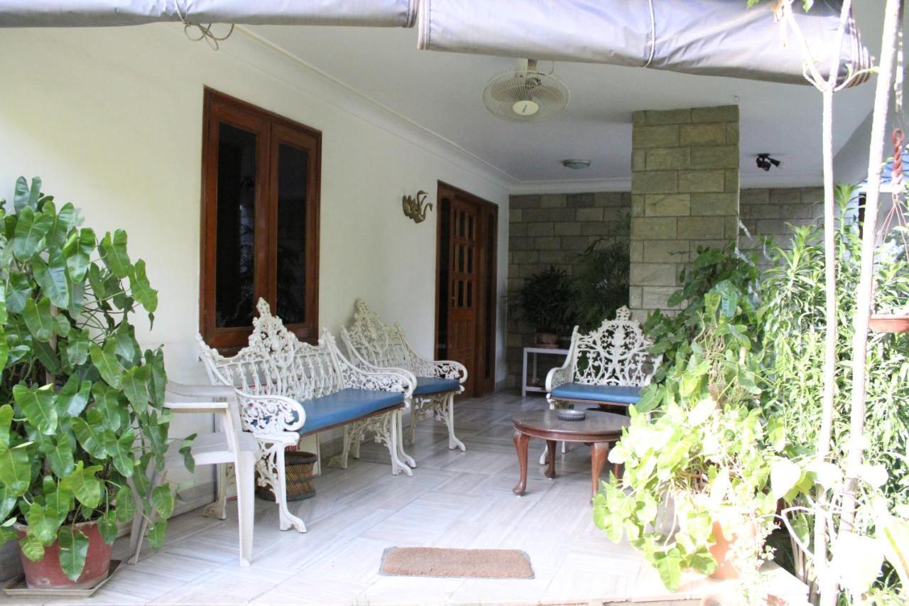Giri Homestay By Vista Rooms ชัยปุระ ภายนอก รูปภาพ